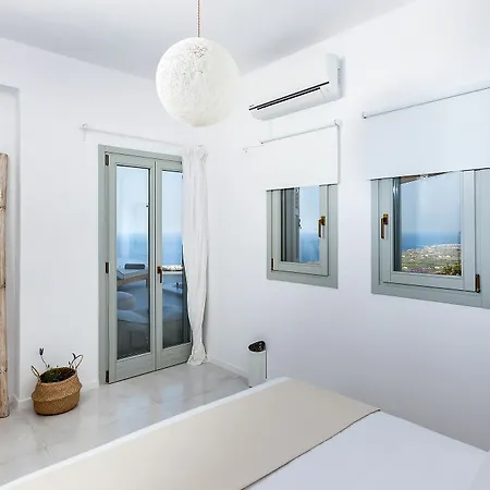 Vinea Santorini